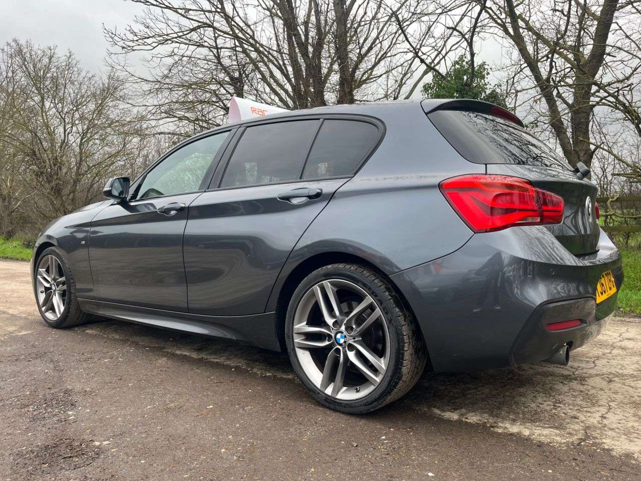 2017 BMW 1 SERIES 2017 BMW 1 SERIES