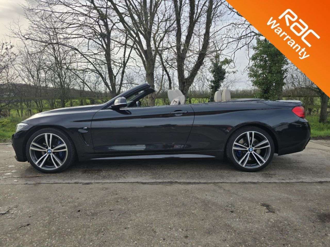 A 2017 BMW 4 SERIES 2.0 420d M Sport Convertible 2dr Diesel Auto Euro 6 (s/s) (190 ps) Car Fina A 2017 BMW 4 SERIES 2.0 420d M Sport Convertible 2dr Diesel Auto Euro 6 (s/s) (190 ps) Car Fina