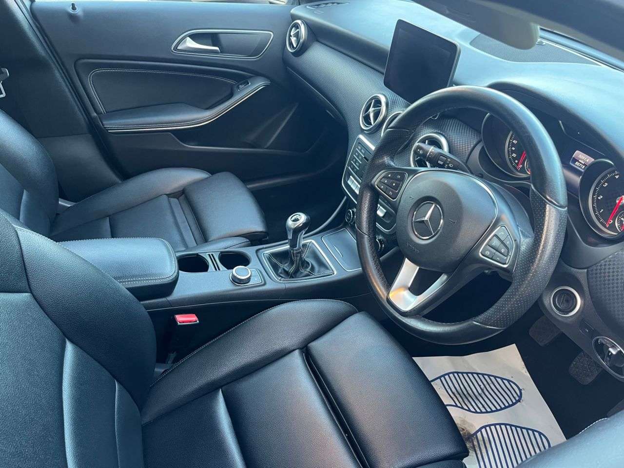 A 2016 MERCEDES-BENZ A-CLASS 1.6 A160 Sport Hatchback 5dr Petrol Manual Euro 6 (s/s) (102 ps) Car Financ A 2016 MERCEDES-BENZ A-CLASS 1.6 A160 Sport Hatchback 5dr Petrol Manual Euro 6 (s/s) (102 ps) Car Financ