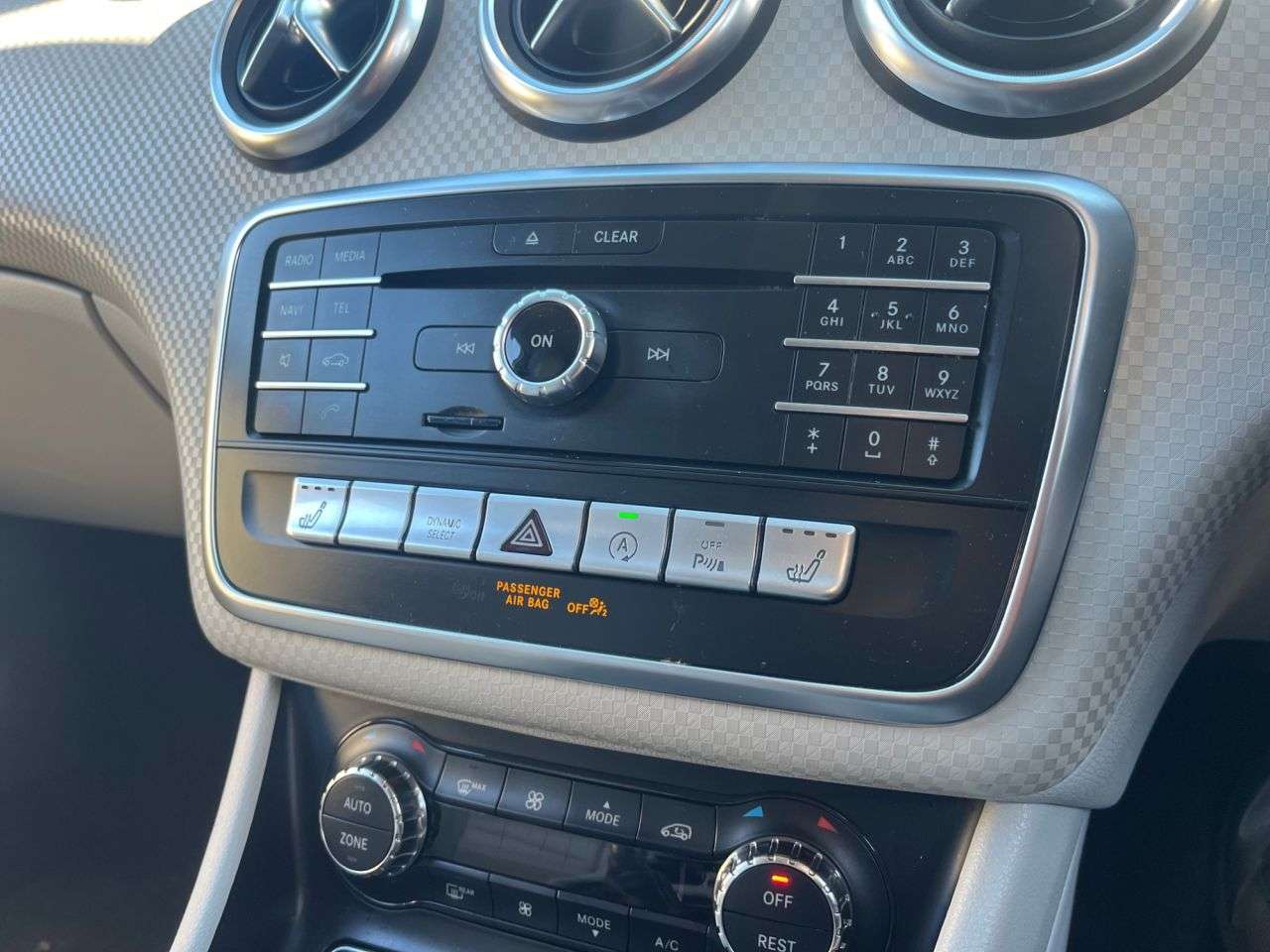 2017 MERCEDES-BENZ A-CLASS 2017 MERCEDES-BENZ A-CLASS