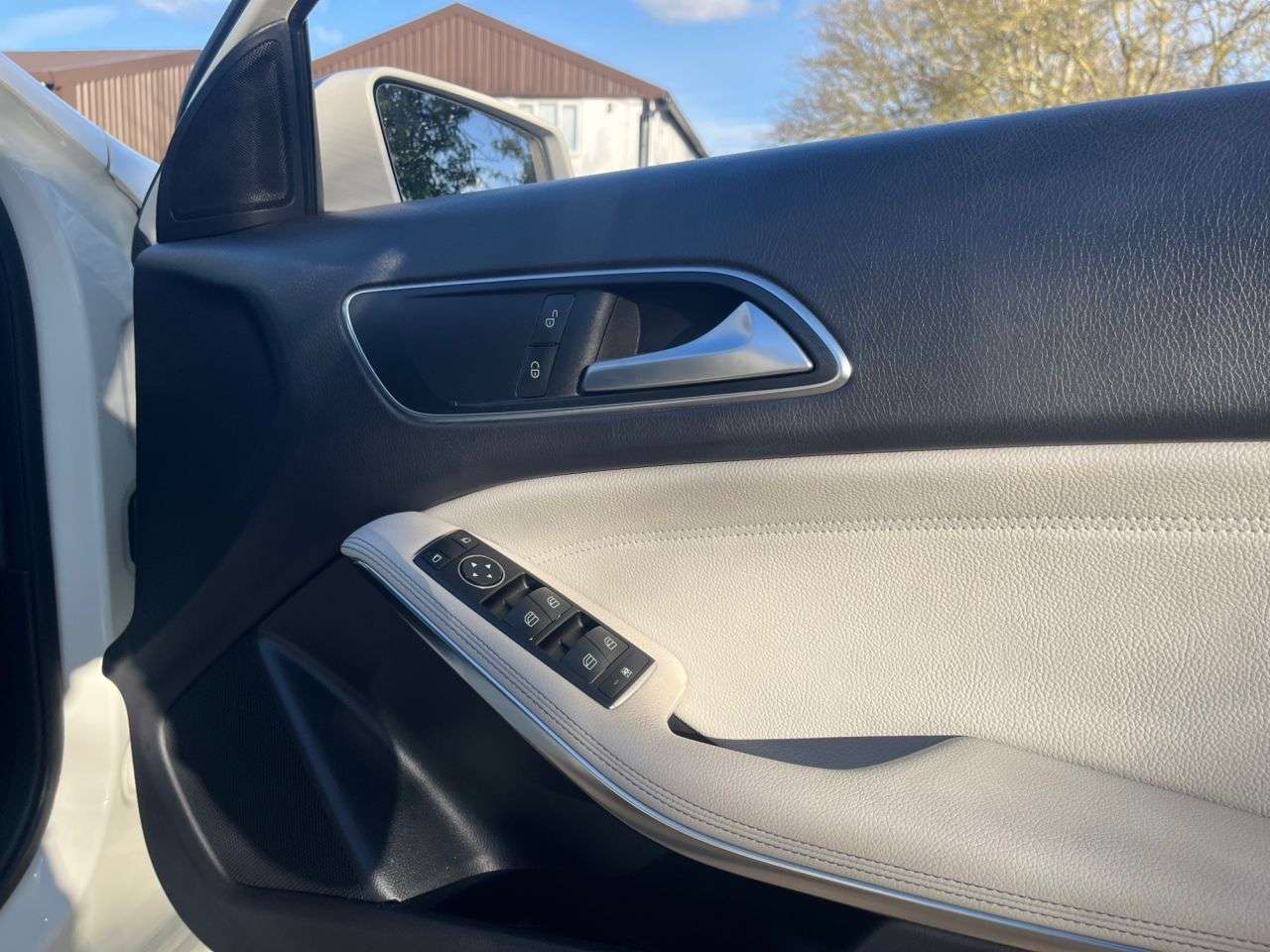 2017 MERCEDES-BENZ A-CLASS 2017 MERCEDES-BENZ A-CLASS