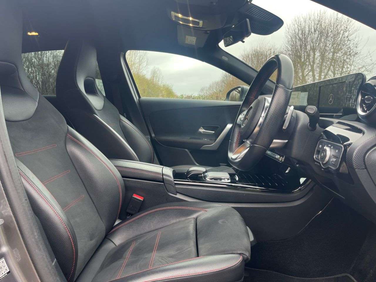 A 2018 MERCEDES-BENZ A-CLASS 1.3 A200 AMG Line Hatchback 5dr Petrol 7G-DCT Euro 6 (s/s) (163 ps) Car Fin A 2018 MERCEDES-BENZ A-CLASS 1.3 A200 AMG Line Hatchback 5dr Petrol 7G-DCT Euro 6 (s/s) (163 ps) Car Fin