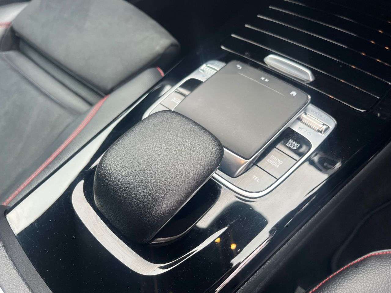 2018 MERCEDES-BENZ A-CLASS 2018 MERCEDES-BENZ A-CLASS