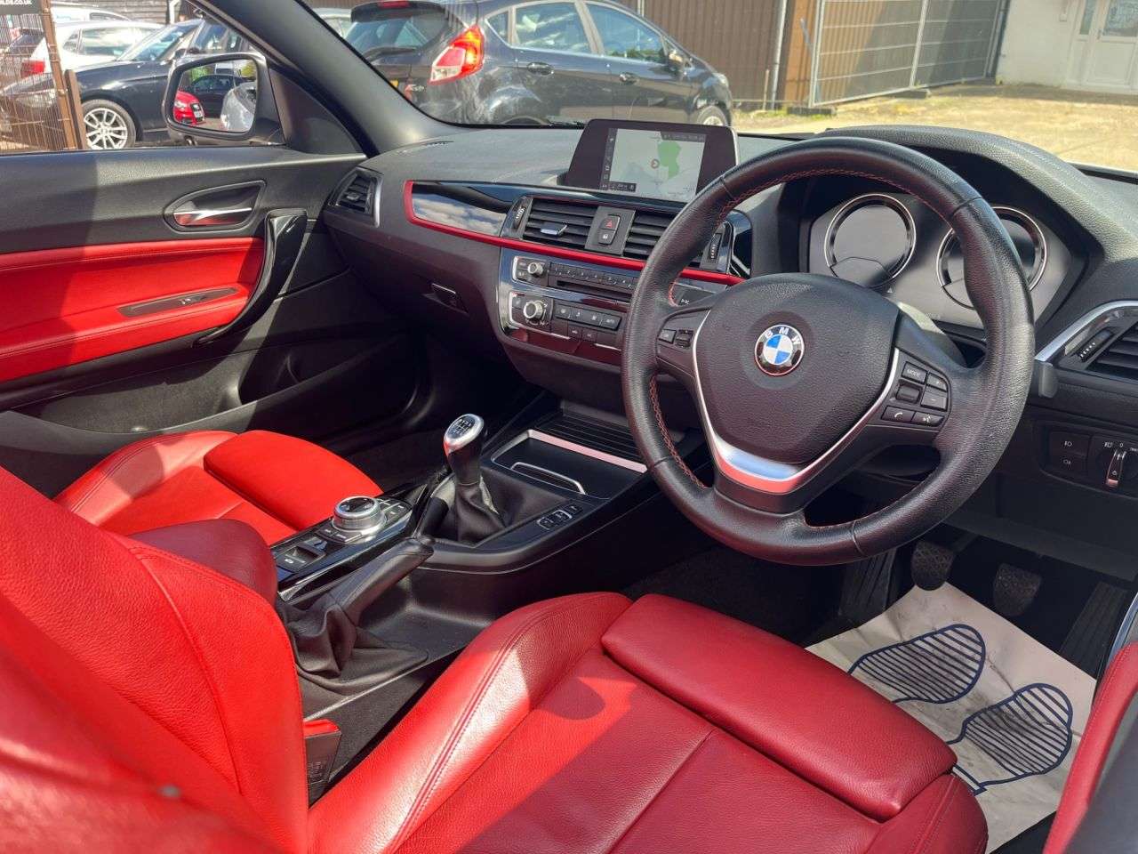 A 2017 BMW 2 SERIES 2.0 220d Sport Convertible 2dr Diesel Manual Euro 6 (s/s) (190 ps) Car Fina A 2017 BMW 2 SERIES 2.0 220d Sport Convertible 2dr Diesel Manual Euro 6 (s/s) (190 ps) Car Fina