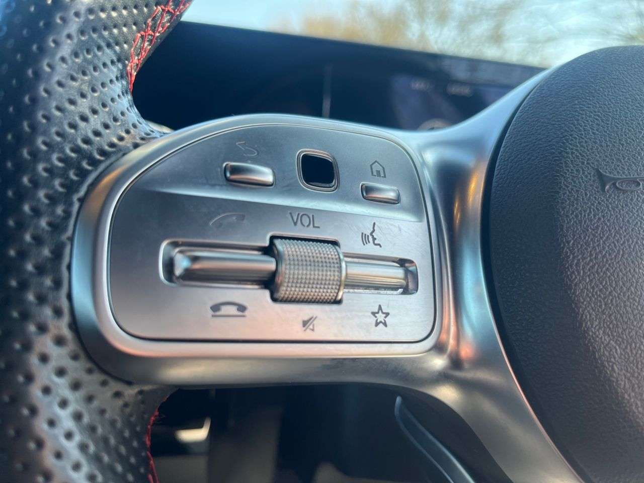 2018 MERCEDES-BENZ A-CLASS 2018 MERCEDES-BENZ A-CLASS