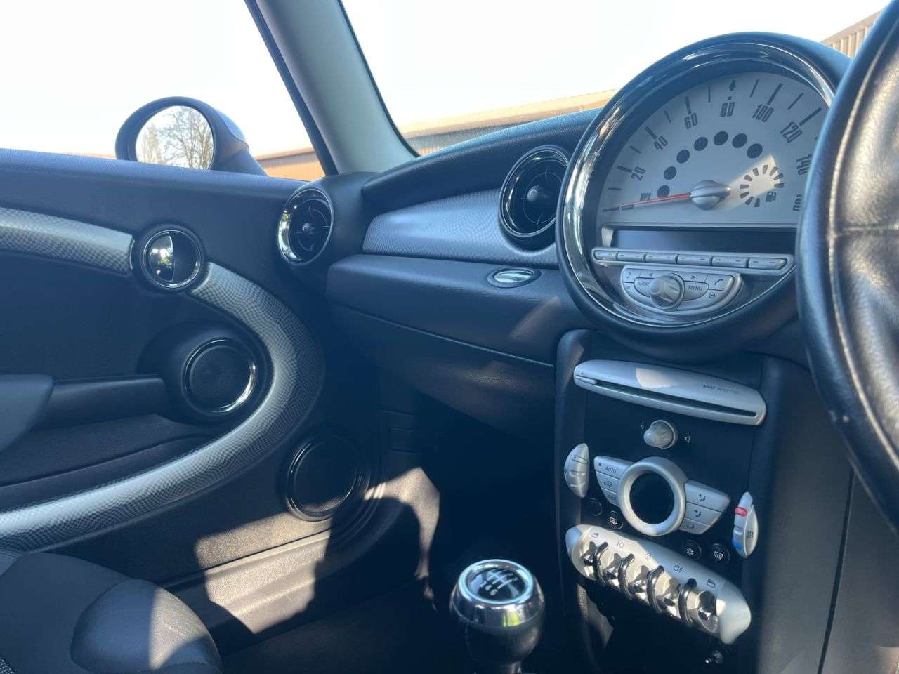 2009 MINI HATCH 2009 MINI HATCH