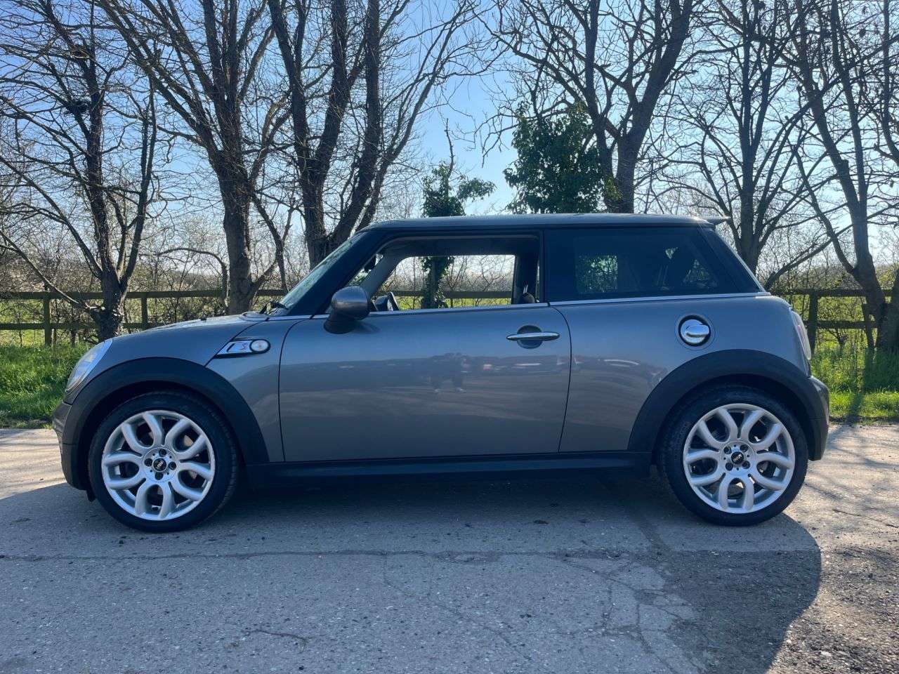 2009 MINI HATCH 2009 MINI HATCH