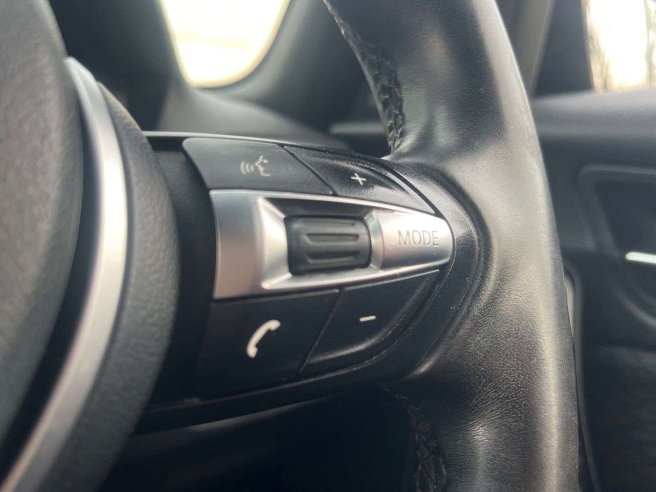 2017 BMW 1 SERIES 2017 BMW 1 SERIES