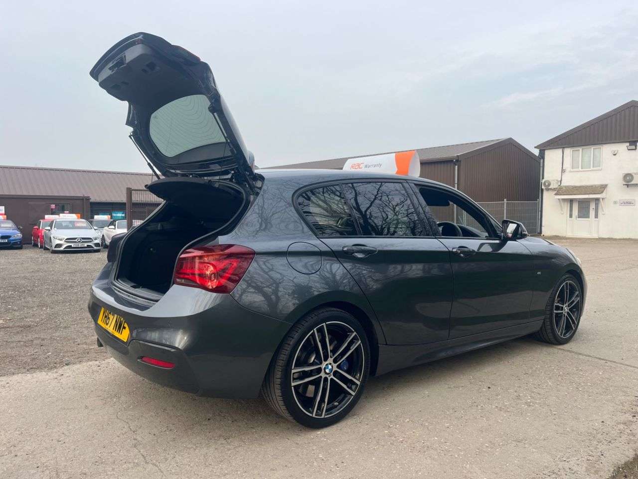 2017 BMW 1 SERIES 2017 BMW 1 SERIES