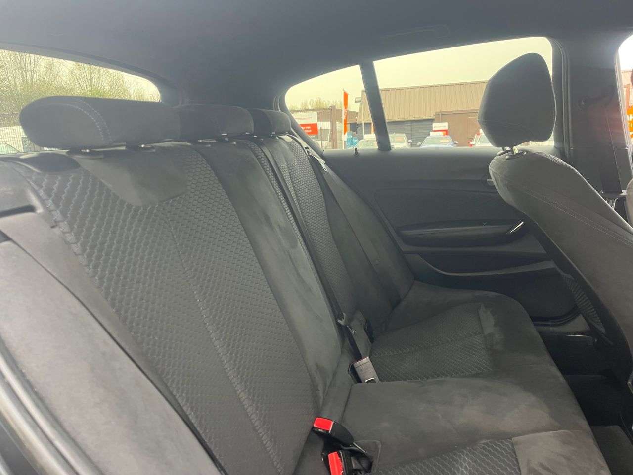 2017 BMW 1 SERIES 2017 BMW 1 SERIES