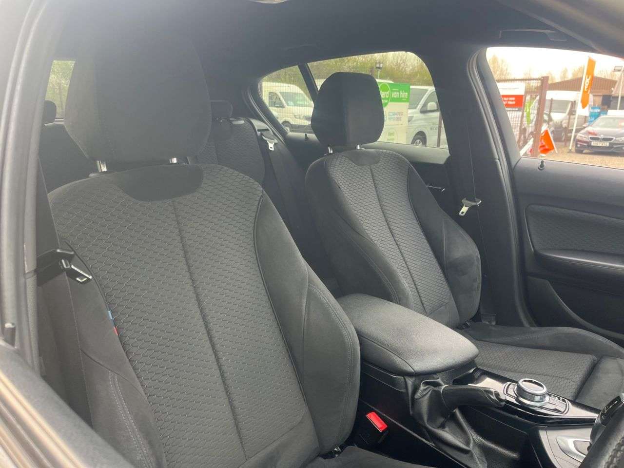 2017 BMW 1 SERIES 2017 BMW 1 SERIES