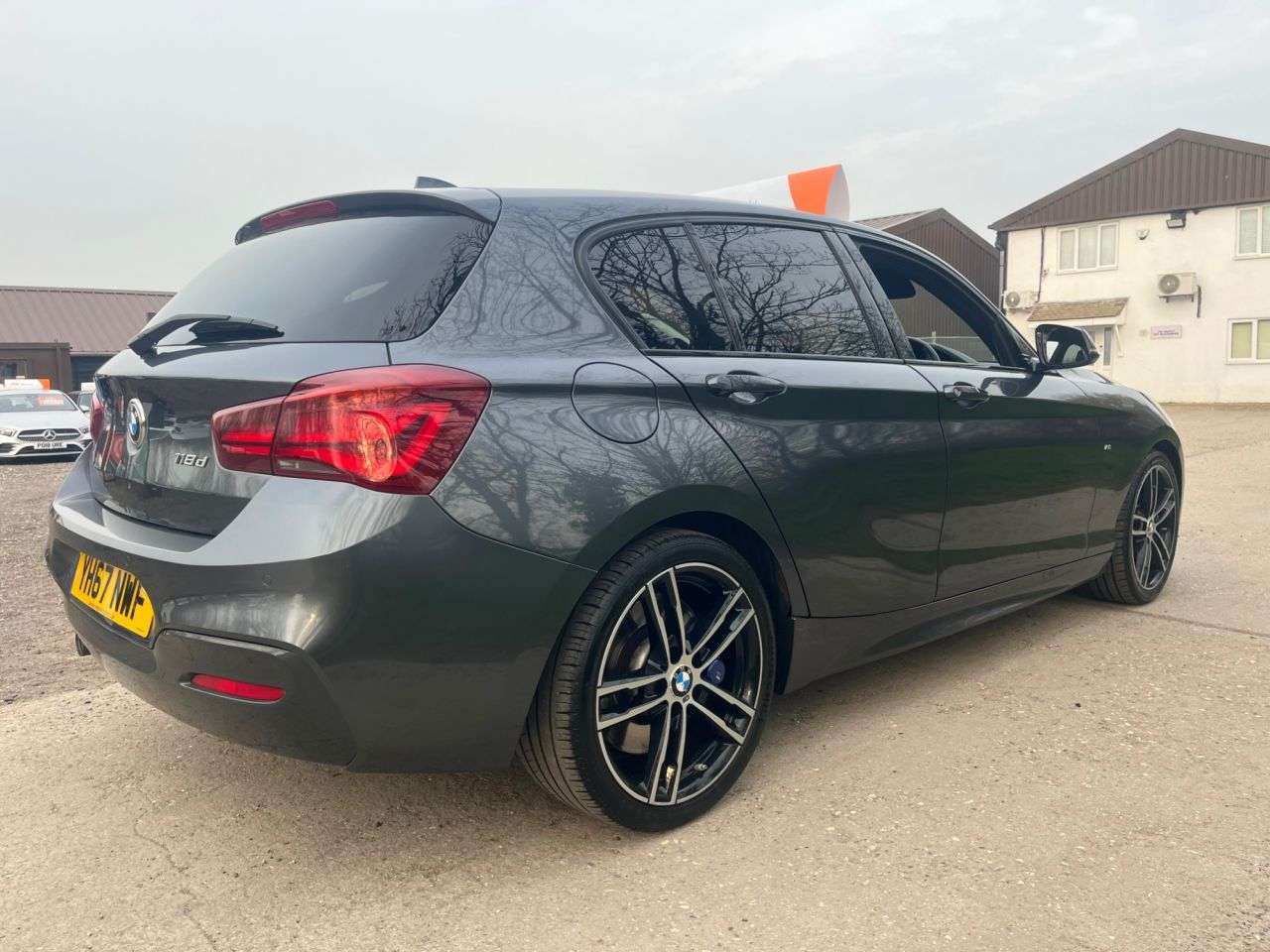 2017 BMW 1 SERIES 2017 BMW 1 SERIES