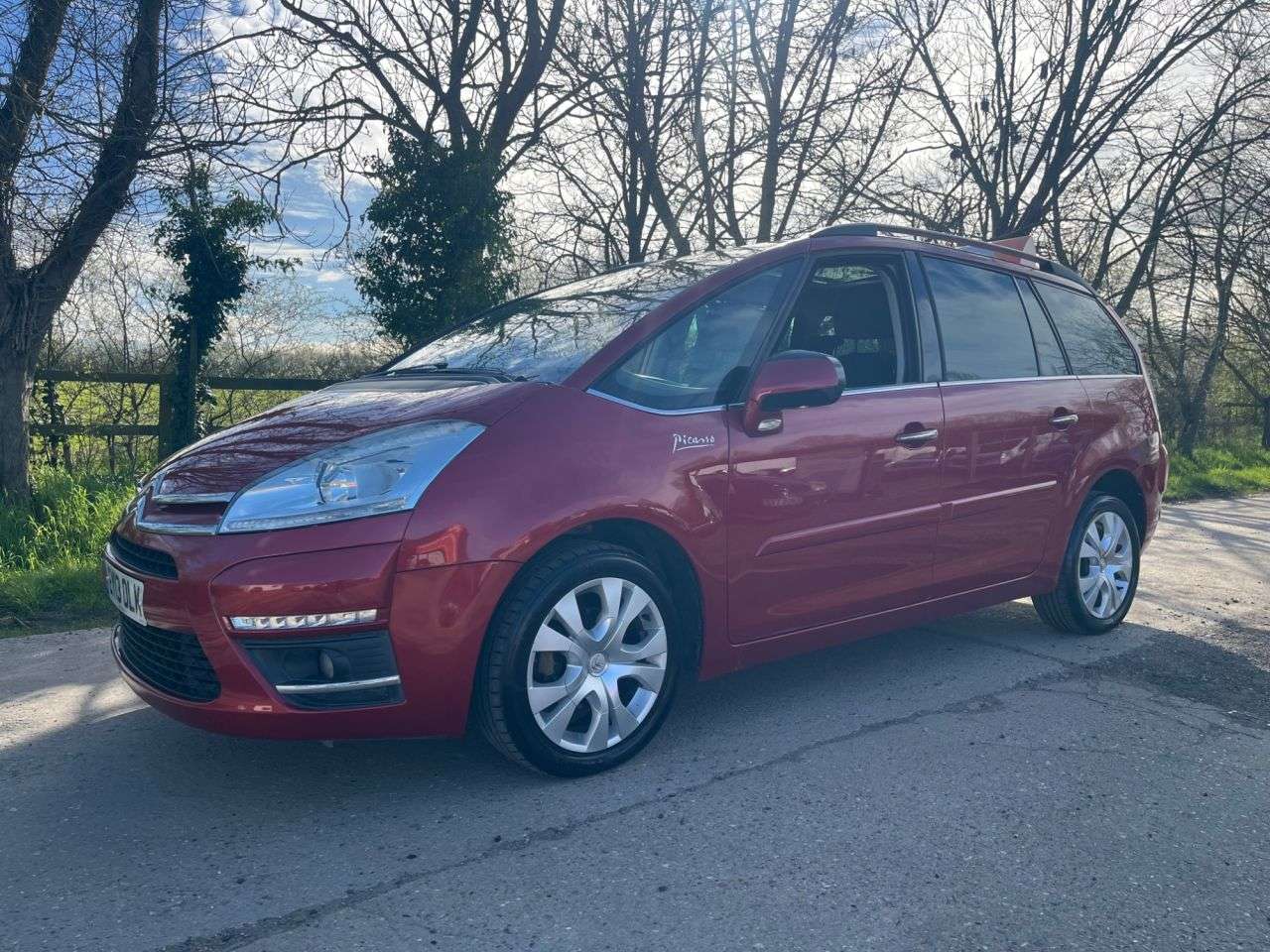 A 2013 CITROEN GRAND C4 PICASSO 1.6 VTi Platinum MPV 5dr Petrol Manual Euro 5 (120 ps) Car Finance, RAC War A 2013 CITROEN GRAND C4 PICASSO 1.6 VTi Platinum MPV 5dr Petrol Manual Euro 5 (120 ps) Car Finance, RAC War