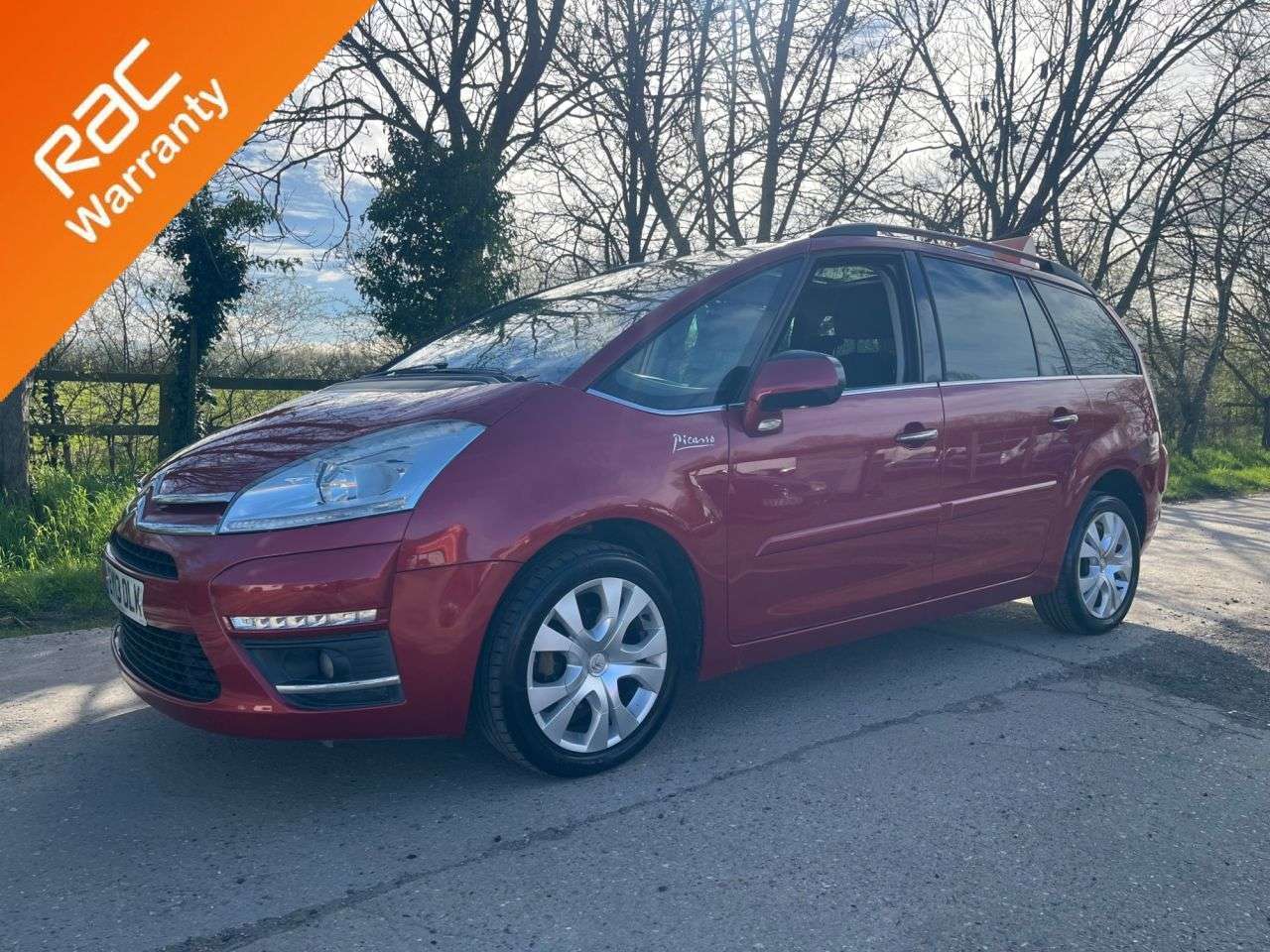 A 2013 CITROEN GRAND C4 PICASSO 1.6 VTi Platinum MPV 5dr Petrol Manual Euro 5 (120 ps) Car Finance, RAC War A 2013 CITROEN GRAND C4 PICASSO 1.6 VTi Platinum MPV 5dr Petrol Manual Euro 5 (120 ps) Car Finance, RAC War
