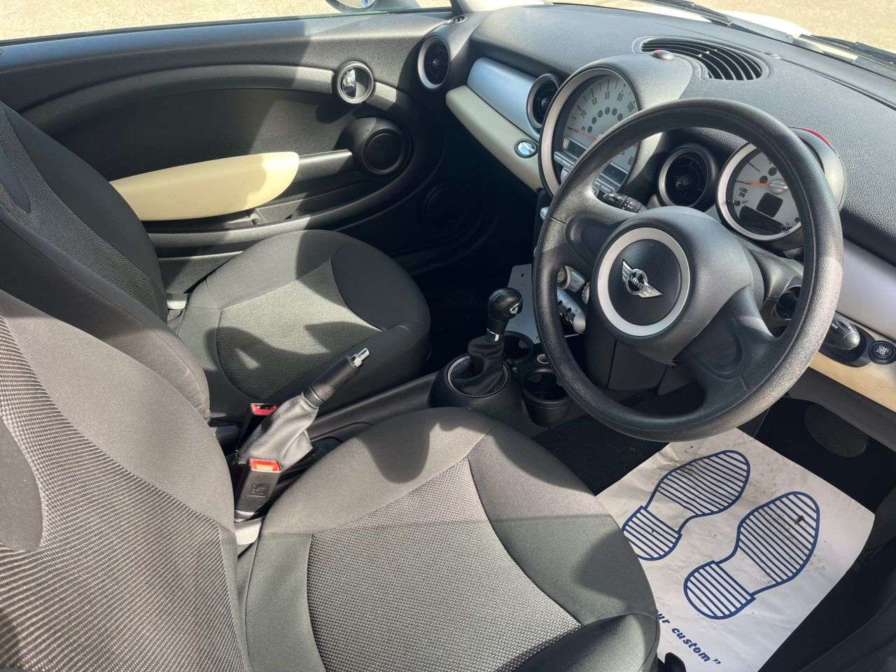 2010 MINI HATCH 2010 MINI HATCH