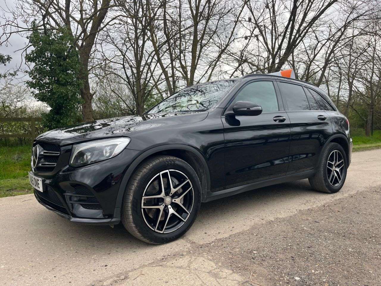 A 2016 MERCEDES-BENZ GLC 2.1 GLC250d AMG Line (Premium Plus) SUV 5dr Diesel G-Tronic 4MATIC Euro 6 ( A 2016 MERCEDES-BENZ GLC 2.1 GLC250d AMG Line (Premium Plus) SUV 5dr Diesel G-Tronic 4MATIC Euro 6 (