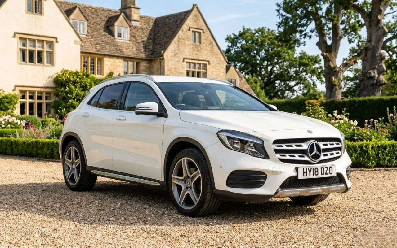 A 2018 MERCEDES-BENZ 180 1.6 GLA200 AMG Line (Executive) SUV 5dr Petrol Manual Euro 6 (s/s) (156 ps) A 2018 MERCEDES-BENZ 180 1.6 GLA200 AMG Line (Executive) SUV 5dr Petrol Manual Euro 6 (s/s) (156 ps)