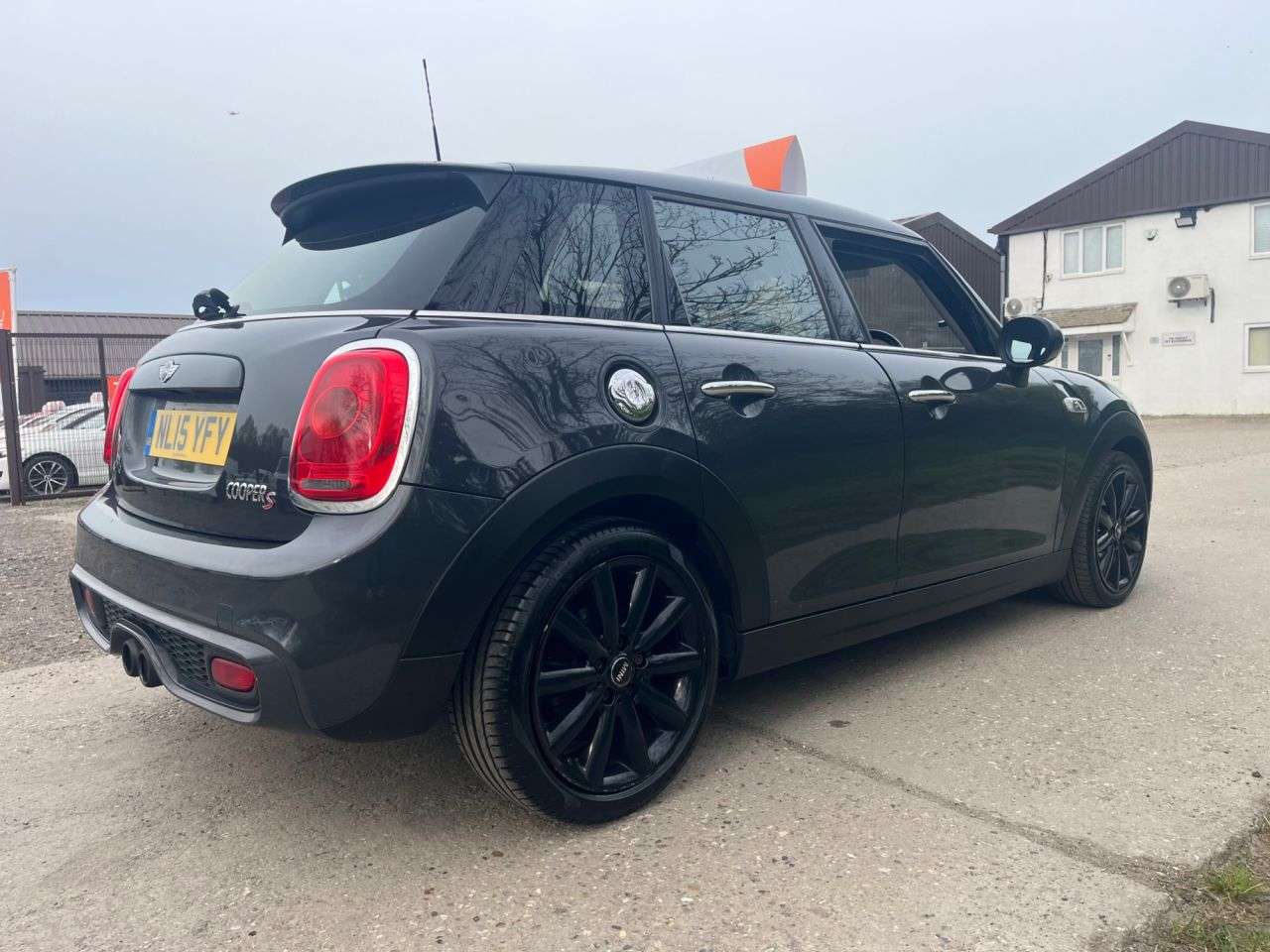 2015 MINI HATCH 2015 MINI HATCH