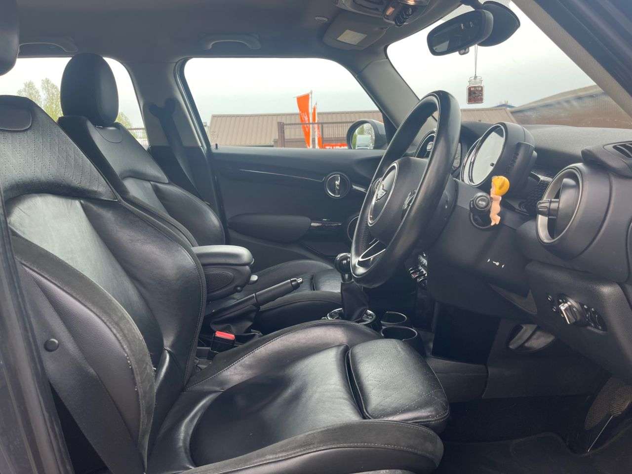A 2015 MINI HATCH 2.0 Cooper S Hatchback 5dr Petrol Manual Euro 6 (s/s) (192 ps) Car Finance, A 2015 MINI HATCH 2.0 Cooper S Hatchback 5dr Petrol Manual Euro 6 (s/s) (192 ps) Car Finance,