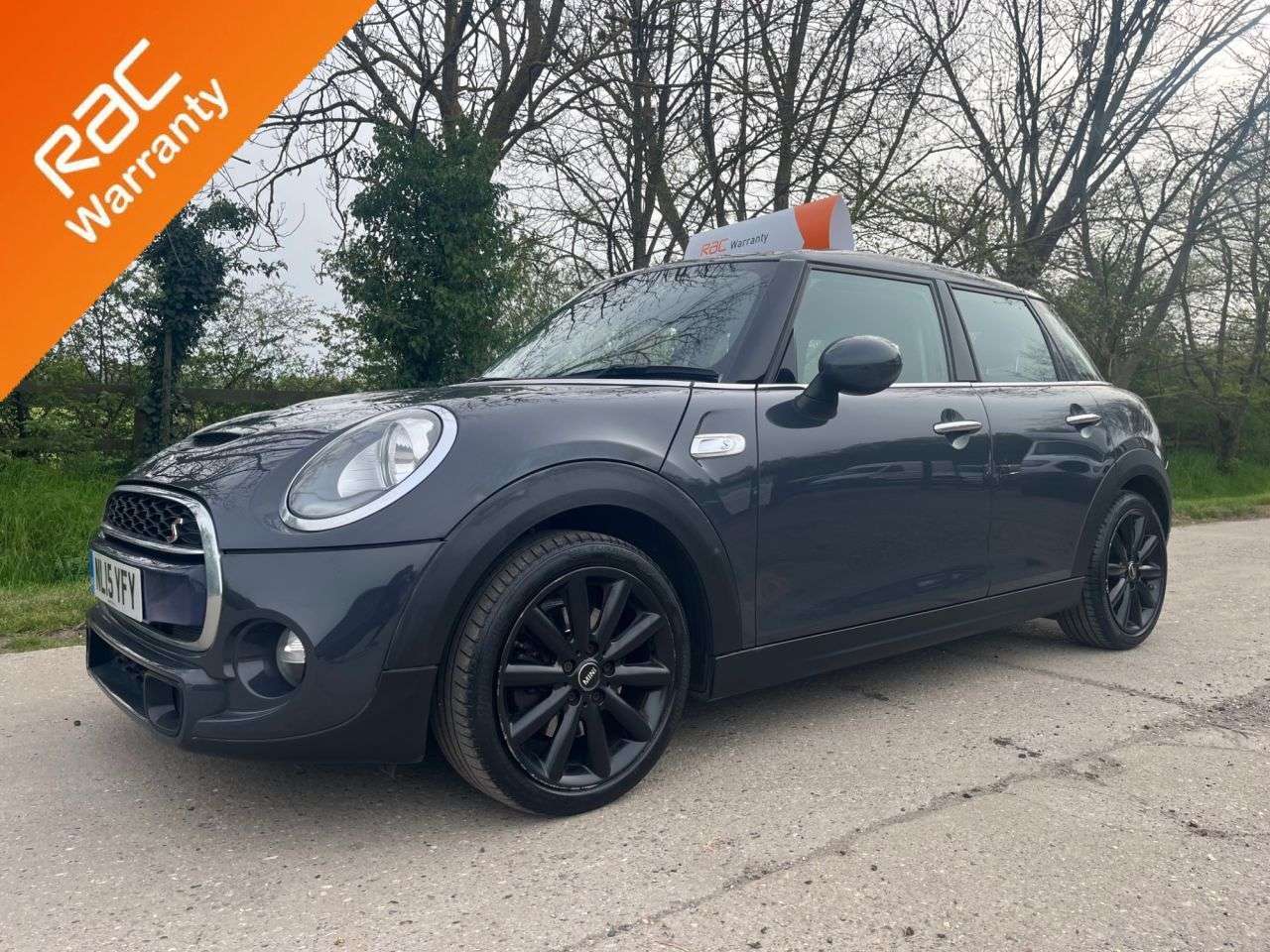 A 2015 MINI HATCH 2.0 Cooper S Hatchback 5dr Petrol Manual Euro 6 (s/s) (192 ps) Car Finance, A 2015 MINI HATCH 2.0 Cooper S Hatchback 5dr Petrol Manual Euro 6 (s/s) (192 ps) Car Finance,