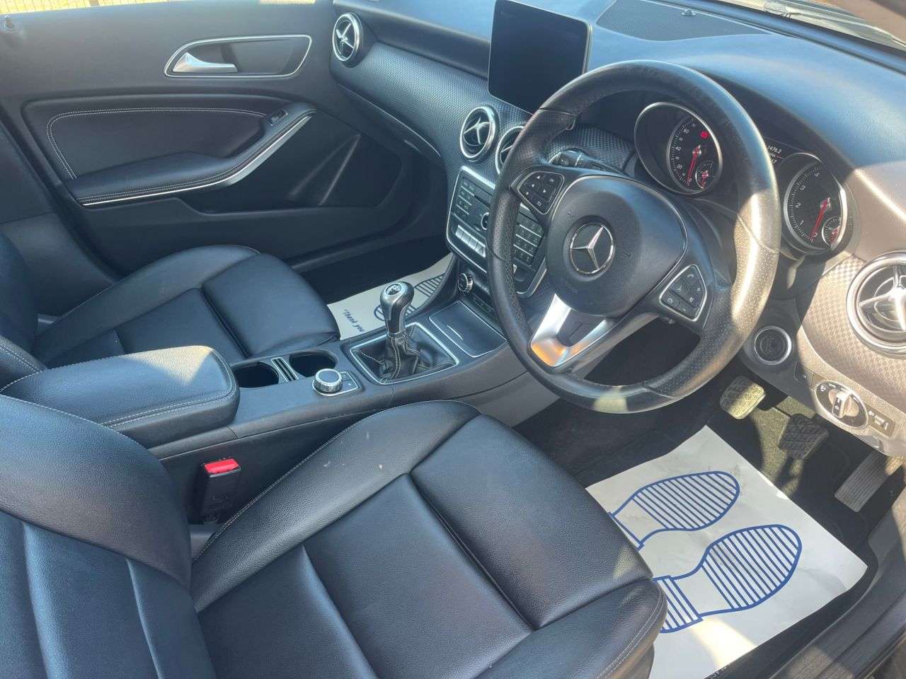 2016 MERCEDES-BENZ A-CLASS 2016 MERCEDES-BENZ A-CLASS