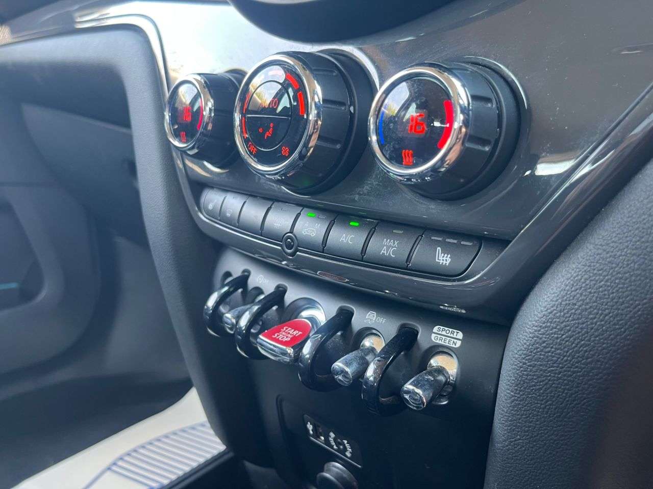 2018 MINI COUNTRYMAN 2018 MINI COUNTRYMAN