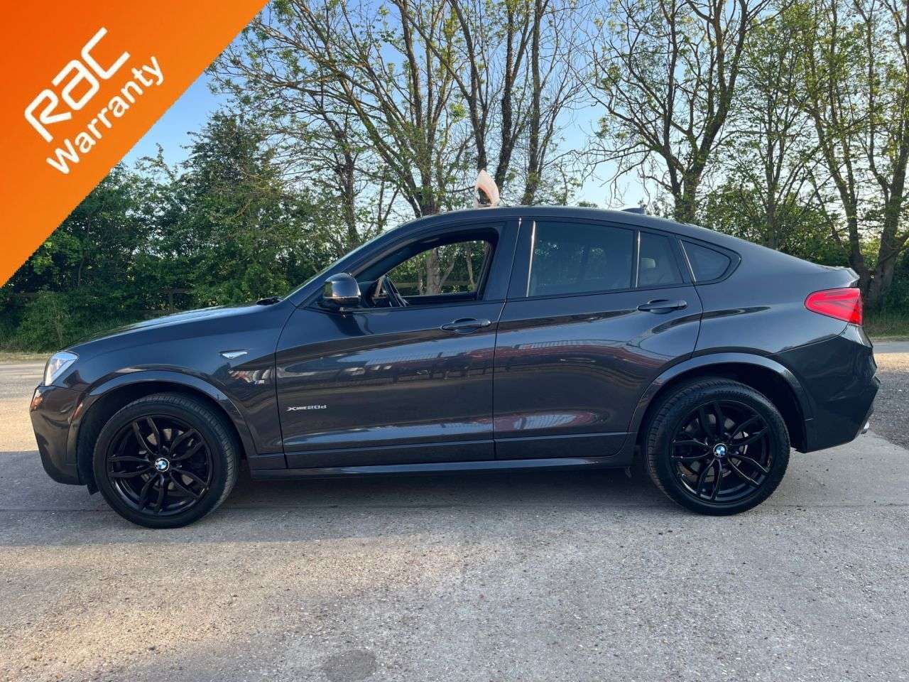 A 2016 BMW X4 2.0 20d M Sport SUV 5dr Diesel Auto xDrive Euro 6 (s/s) (190 ps) Car Financ A 2016 BMW X4 2.0 20d M Sport SUV 5dr Diesel Auto xDrive Euro 6 (s/s) (190 ps) Car Financ