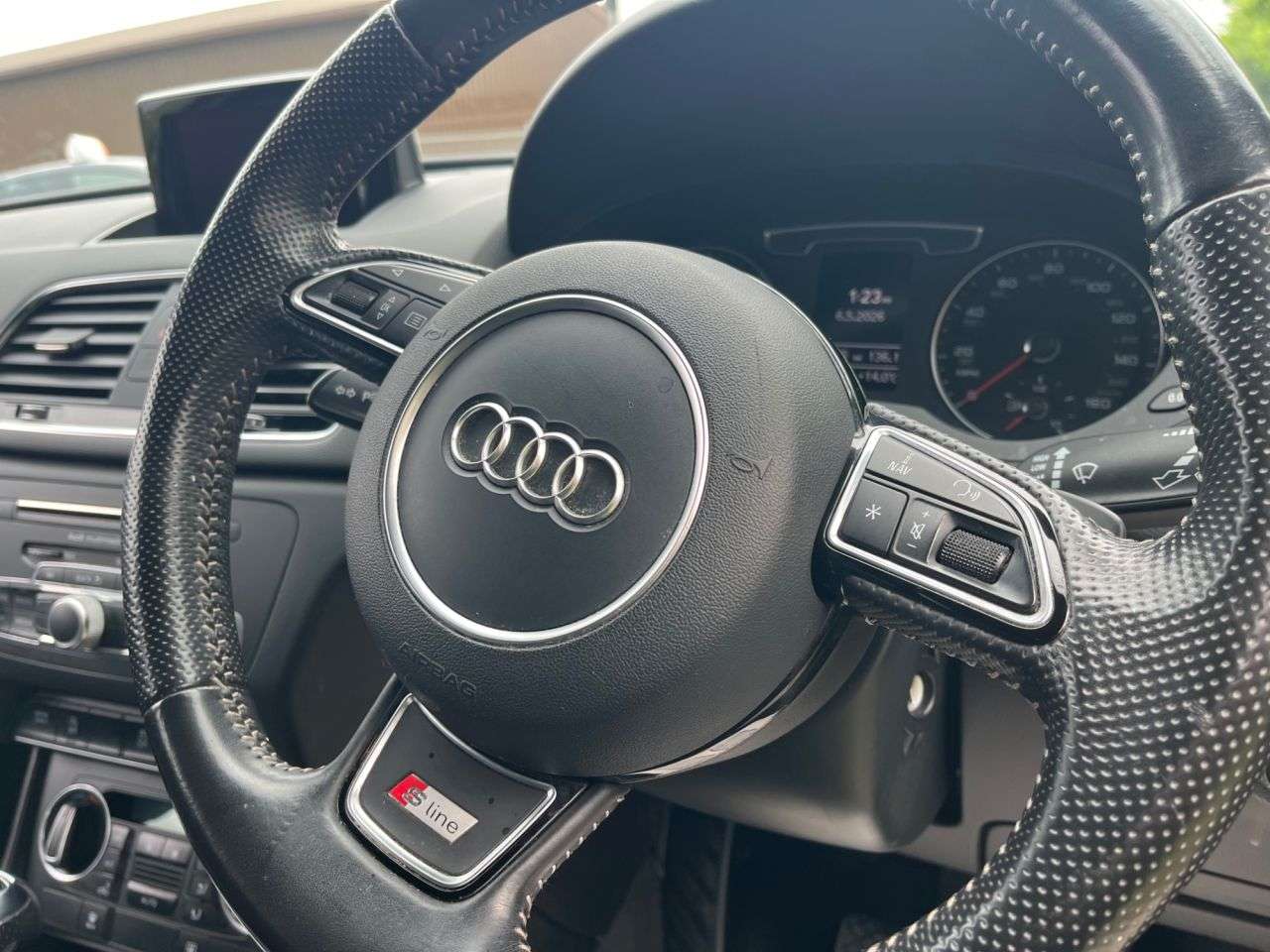 2017 AUDI Q3 2017 AUDI Q3