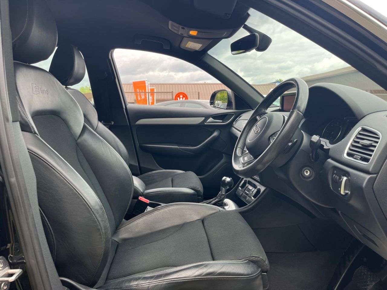 2017 AUDI Q3 2017 AUDI Q3
