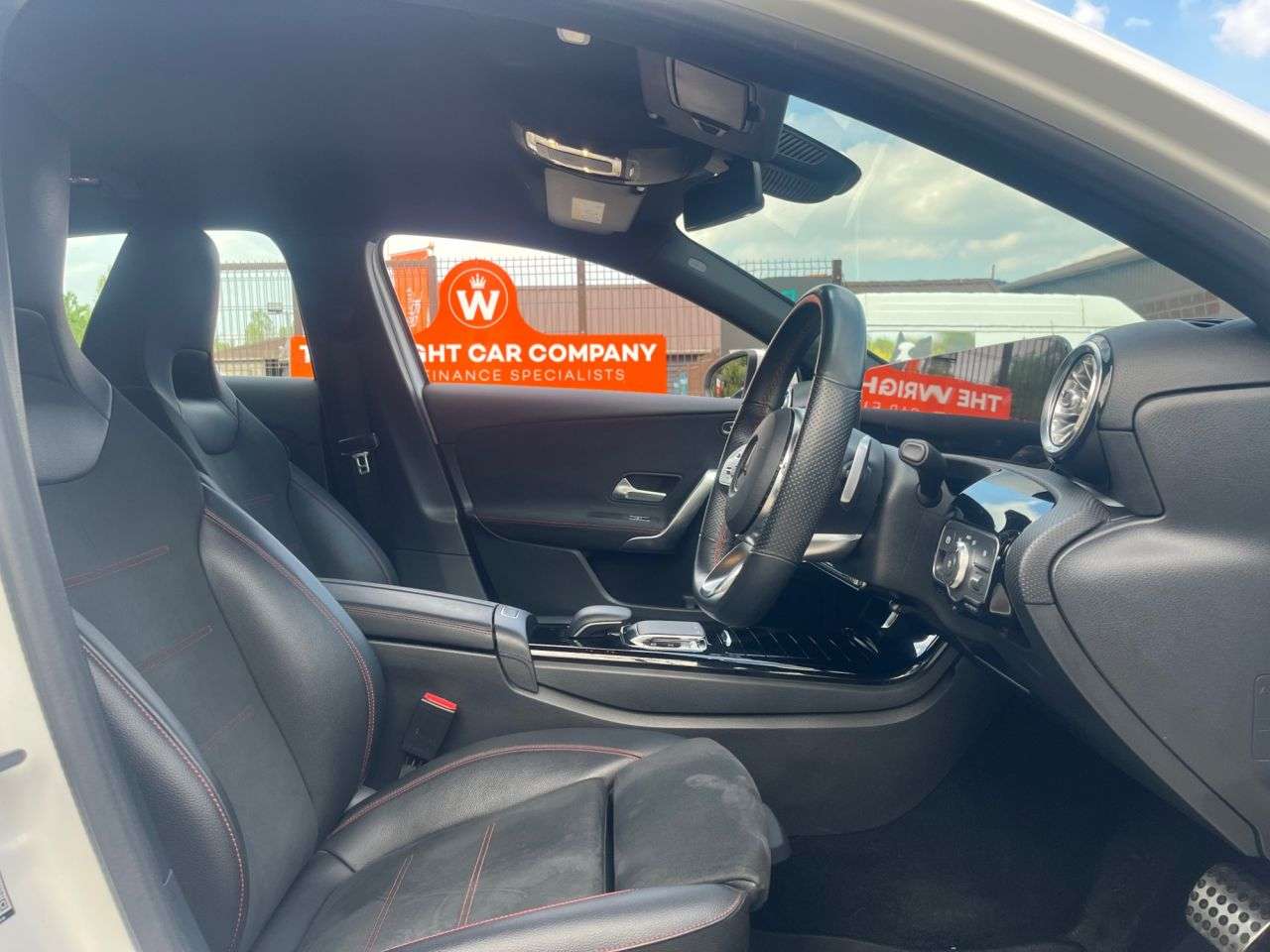 A 2018 MERCEDES-BENZ A-CLASS 1.3 A180 AMG Line (Premium) Hatchback 5dr Petrol 7G-DCT Euro 6 (s/s) (136 p A 2018 MERCEDES-BENZ A-CLASS 1.3 A180 AMG Line (Premium) Hatchback 5dr Petrol 7G-DCT Euro 6 (s/s) (136 p