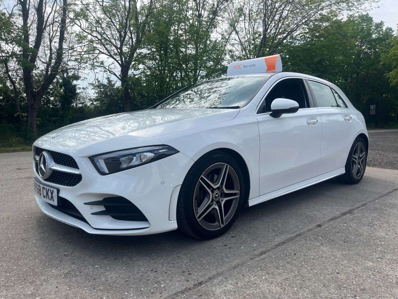A 2018 MERCEDES-BENZ A-CLASS 1.3 A180 AMG Line (Premium) Hatchback 5dr Petrol 7G-DCT Euro 6 (s/s) (136 p A 2018 MERCEDES-BENZ A-CLASS 1.3 A180 AMG Line (Premium) Hatchback 5dr Petrol 7G-DCT Euro 6 (s/s) (136 p