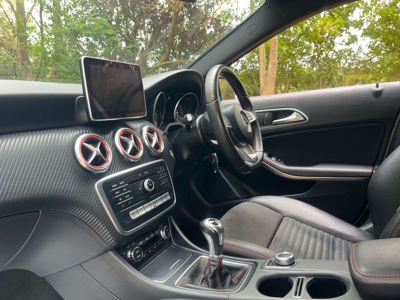 2016 MERCEDES-BENZ A CLASS 2016 MERCEDES-BENZ A CLASS