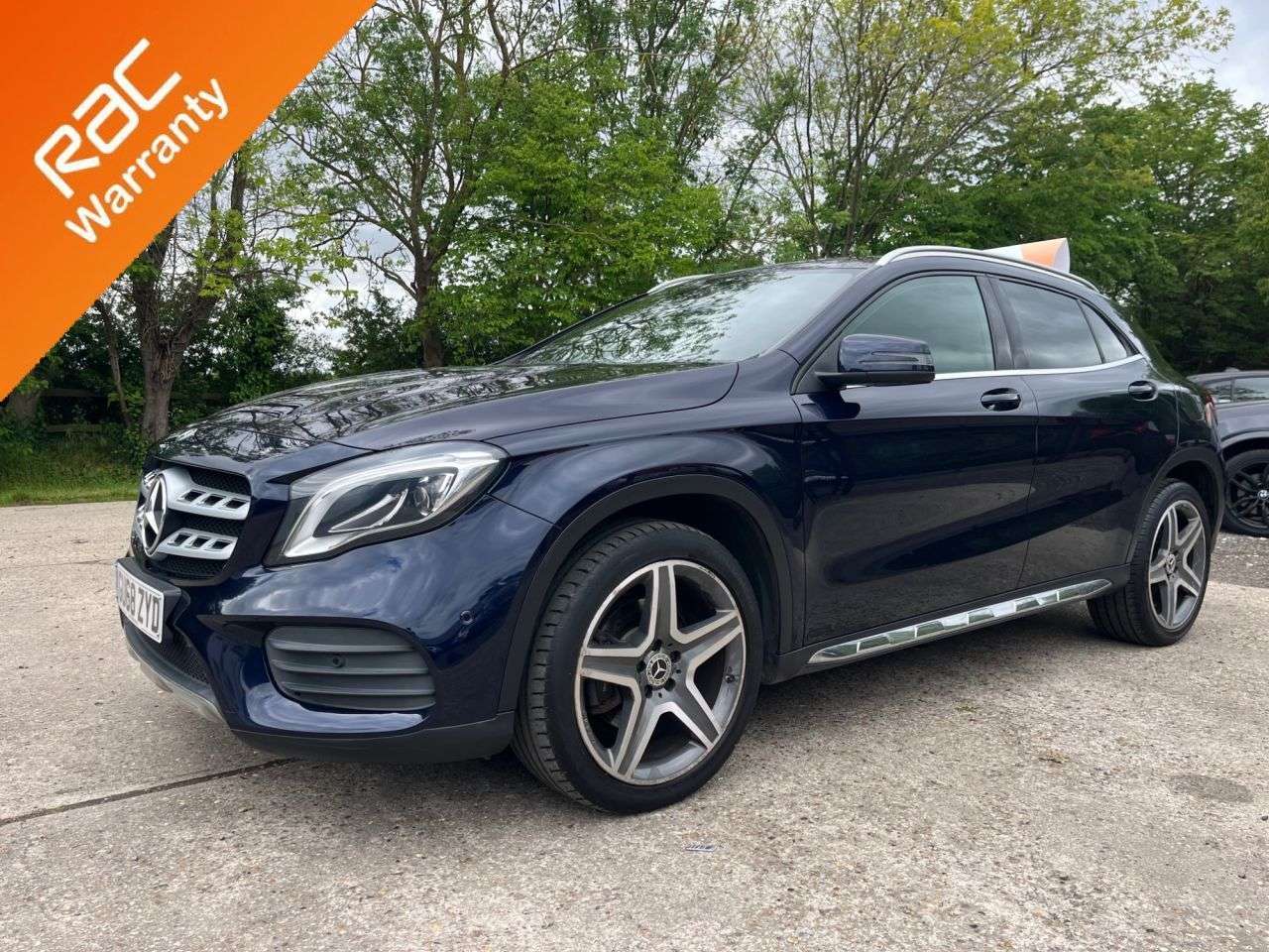 A 2018 MERCEDES-BENZ GLA220 2.1 GLA220d AMG Line (Premium) SUV 5dr Diesel 7G-DCT 4MATIC Euro 6 (s/s) (1 A 2018 MERCEDES-BENZ GLA220 2.1 GLA220d AMG Line (Premium) SUV 5dr Diesel 7G-DCT 4MATIC Euro 6 (s/s) (1