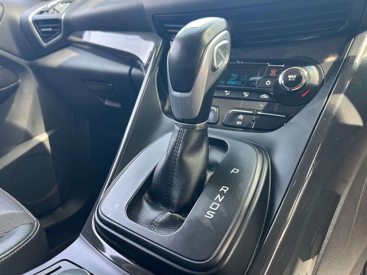 2015 FORD KUGA 2015 FORD KUGA