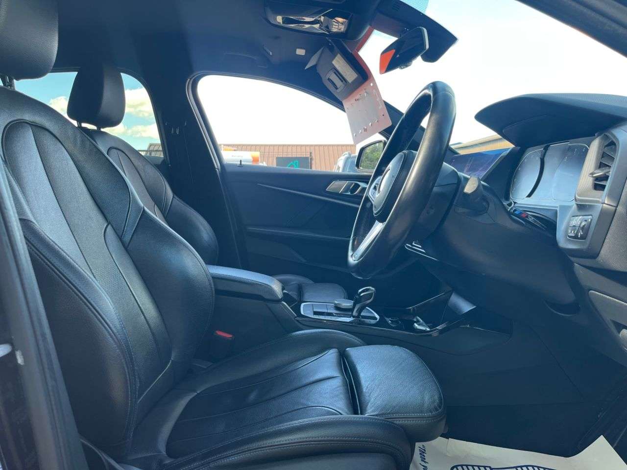 A 2019 BMW 1 SERIES 1.5 118i M Sport Hatchback 5dr Petrol DCT Euro 6 (s/s) (140 ps) Car Finance A 2019 BMW 1 SERIES 1.5 118i M Sport Hatchback 5dr Petrol DCT Euro 6 (s/s) (140 ps) Car Finance