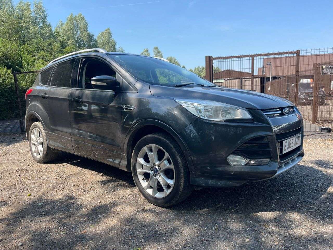 A 2015 FORD KUGA 1.5T EcoBoost Titanium Sport SUV 5dr Petrol Auto AWD Euro 6 (s/s) (182 ps) A 2015 FORD KUGA 1.5T EcoBoost Titanium Sport SUV 5dr Petrol Auto AWD Euro 6 (s/s) (182 ps)