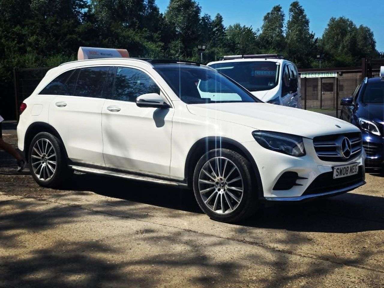 A 2018 MERCEDES-BENZ GLC 2.1 GLC220d AMG Line (Premium) SUV 5dr Diesel G-Tronic 4MATIC Euro 6 (s/s) A 2018 MERCEDES-BENZ GLC 2.1 GLC220d AMG Line (Premium) SUV 5dr Diesel G-Tronic 4MATIC Euro 6 (s/s)