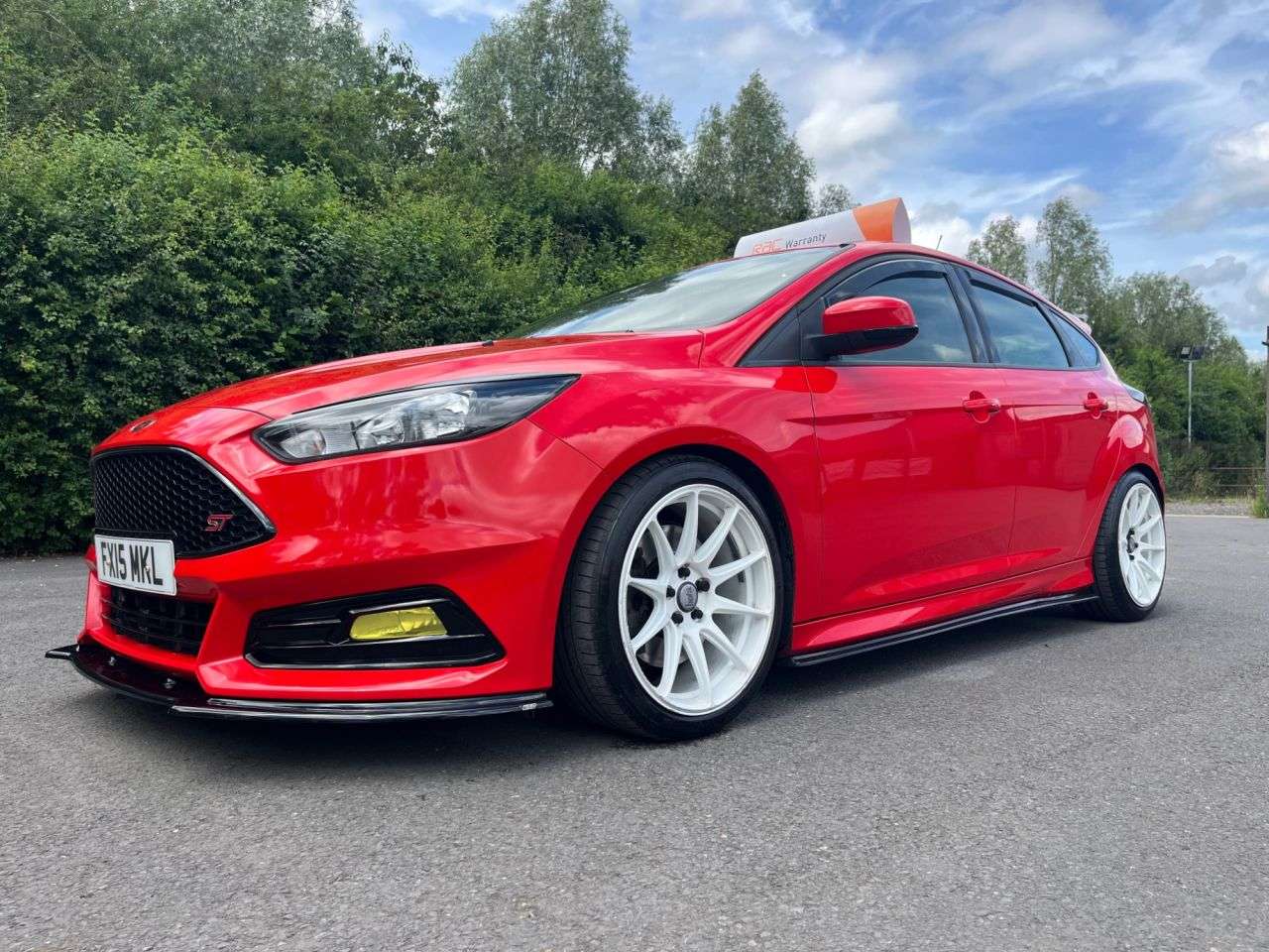 A 2015 FORD FOCUS 2.0 TDCi ST-2 Hatchback 5dr Diesel Manual Euro 6 (s/s) (185 ps) Car Finance A 2015 FORD FOCUS 2.0 TDCi ST-2 Hatchback 5dr Diesel Manual Euro 6 (s/s) (185 ps) Car Finance