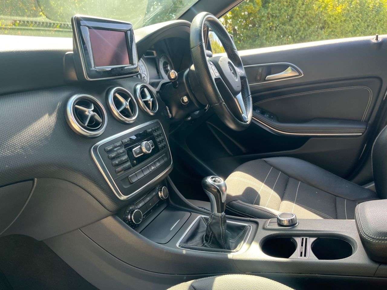 2015 MERCEDES-BENZ A CLASS 2015 MERCEDES-BENZ A CLASS