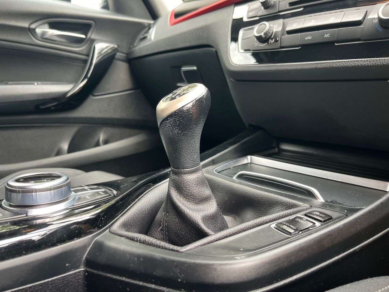 2017 BMW 1 SERIES 2017 BMW 1 SERIES