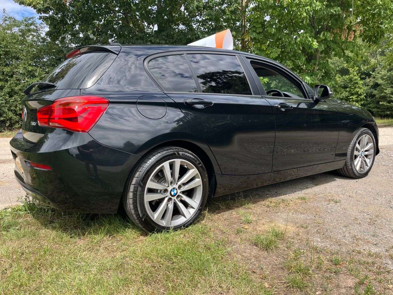2017 BMW 1 SERIES 2017 BMW 1 SERIES