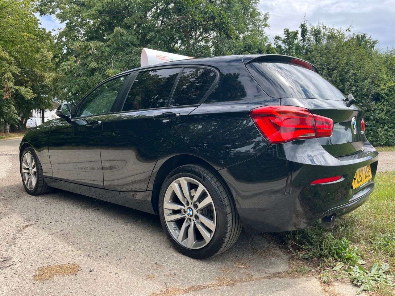 2017 BMW 1 SERIES 2017 BMW 1 SERIES