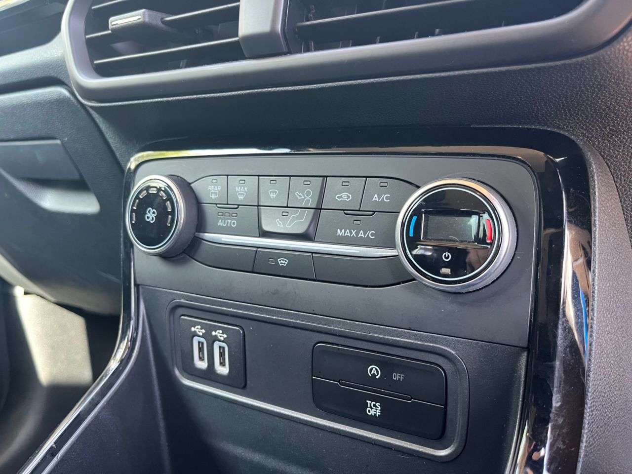 2018 FORD ECOSPORT 2018 FORD ECOSPORT