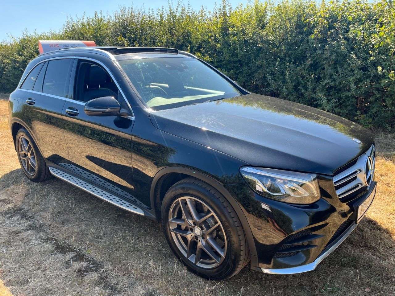 A 2016 MERCEDES-BENZ GLC 2.1 GLC250d AMG Line (Premium Plus) SUV 5dr Diesel G-Tronic 4MATIC Euro 6 ( A 2016 MERCEDES-BENZ GLC 2.1 GLC250d AMG Line (Premium Plus) SUV 5dr Diesel G-Tronic 4MATIC Euro 6 (