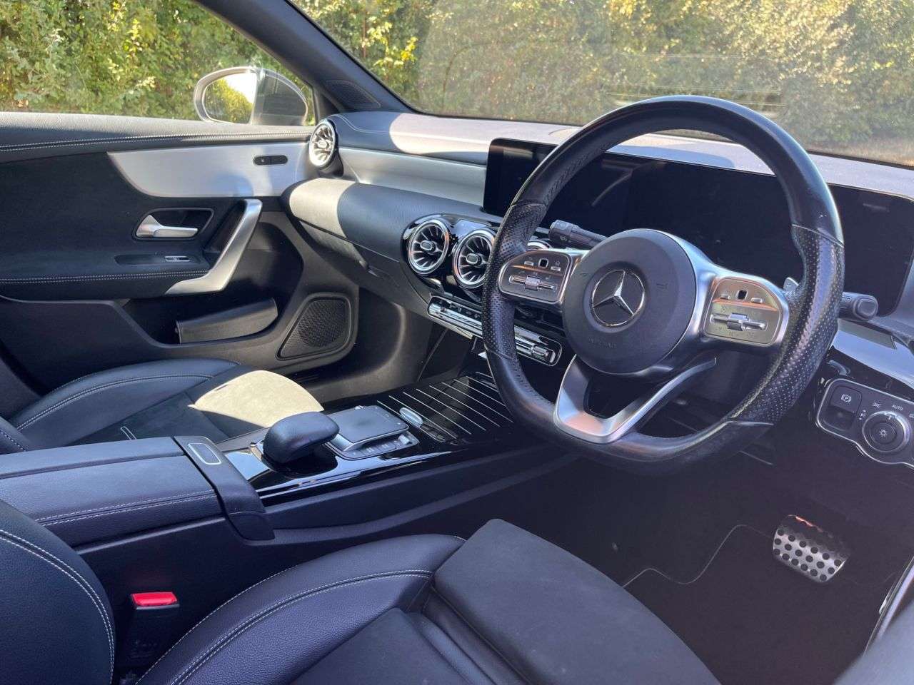 A 2021 MERCEDES-BENZ A CLASS 2.0 A180 AMG Line Edition (Executive) Saloon 4dr Diesel 8G-DCT Euro 6 (s/s) A 2021 MERCEDES-BENZ A CLASS 2.0 A180 AMG Line Edition (Executive) Saloon 4dr Diesel 8G-DCT Euro 6 (s/s)