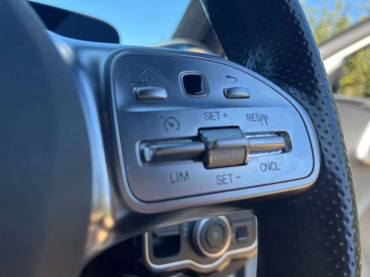 2021 MERCEDES-BENZ A CLASS 2021 MERCEDES-BENZ A CLASS