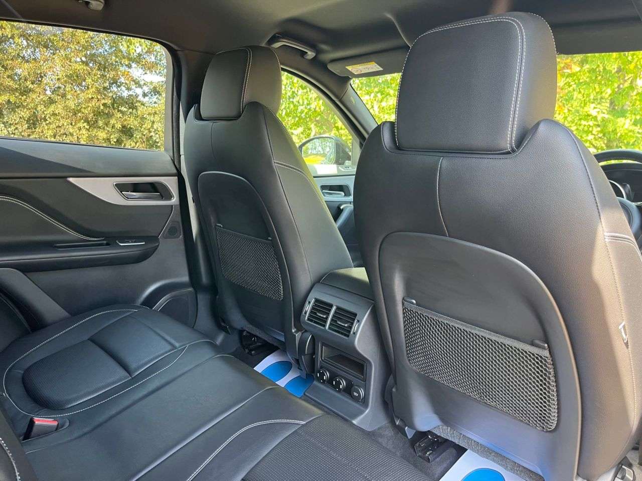 2017 JAGUAR F-PACE 2017 JAGUAR F-PACE