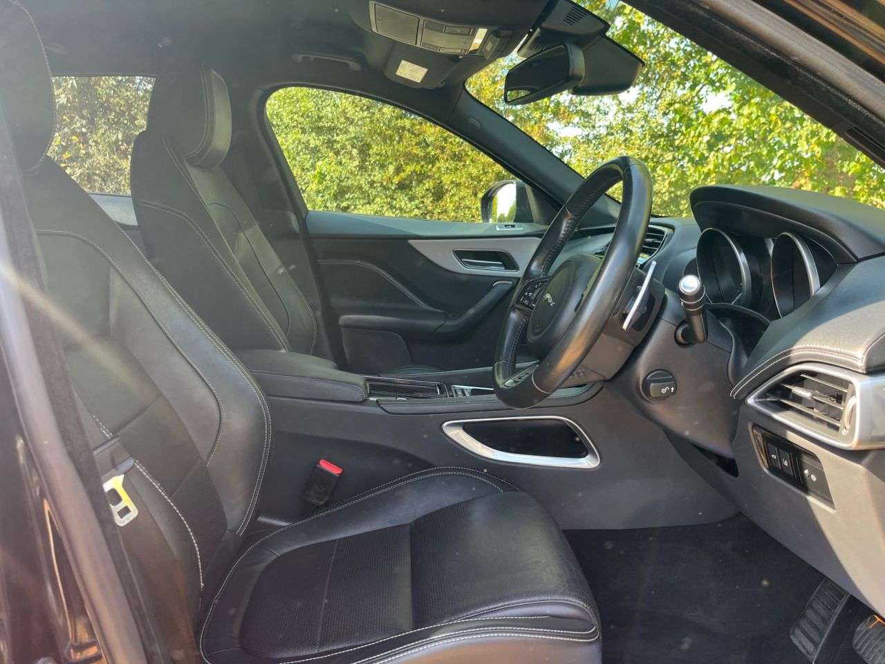 2017 JAGUAR F-PACE 2017 JAGUAR F-PACE