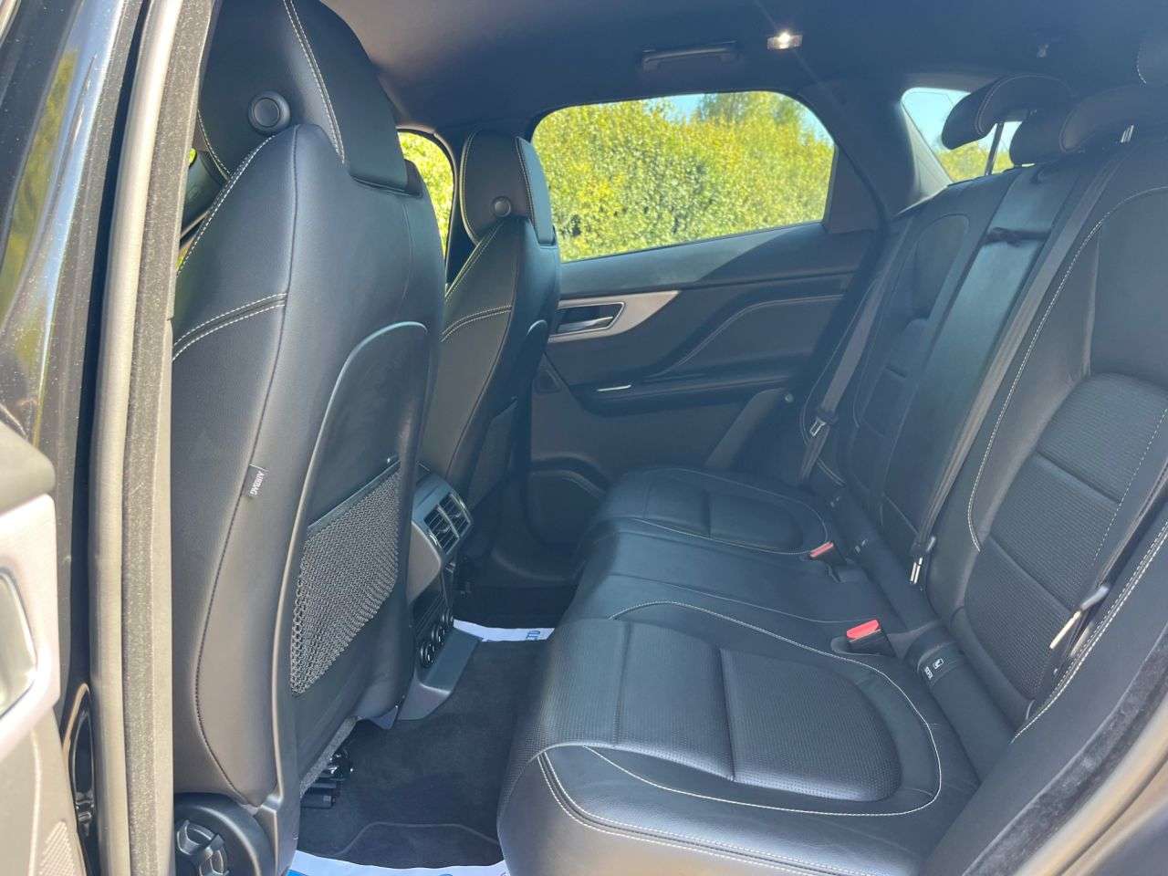 2017 JAGUAR F-PACE 2017 JAGUAR F-PACE
