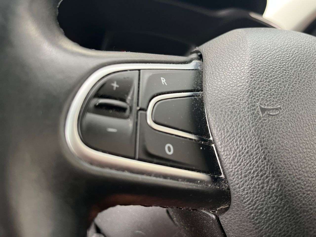 2016 RENAULT KADJAR 2016 RENAULT KADJAR